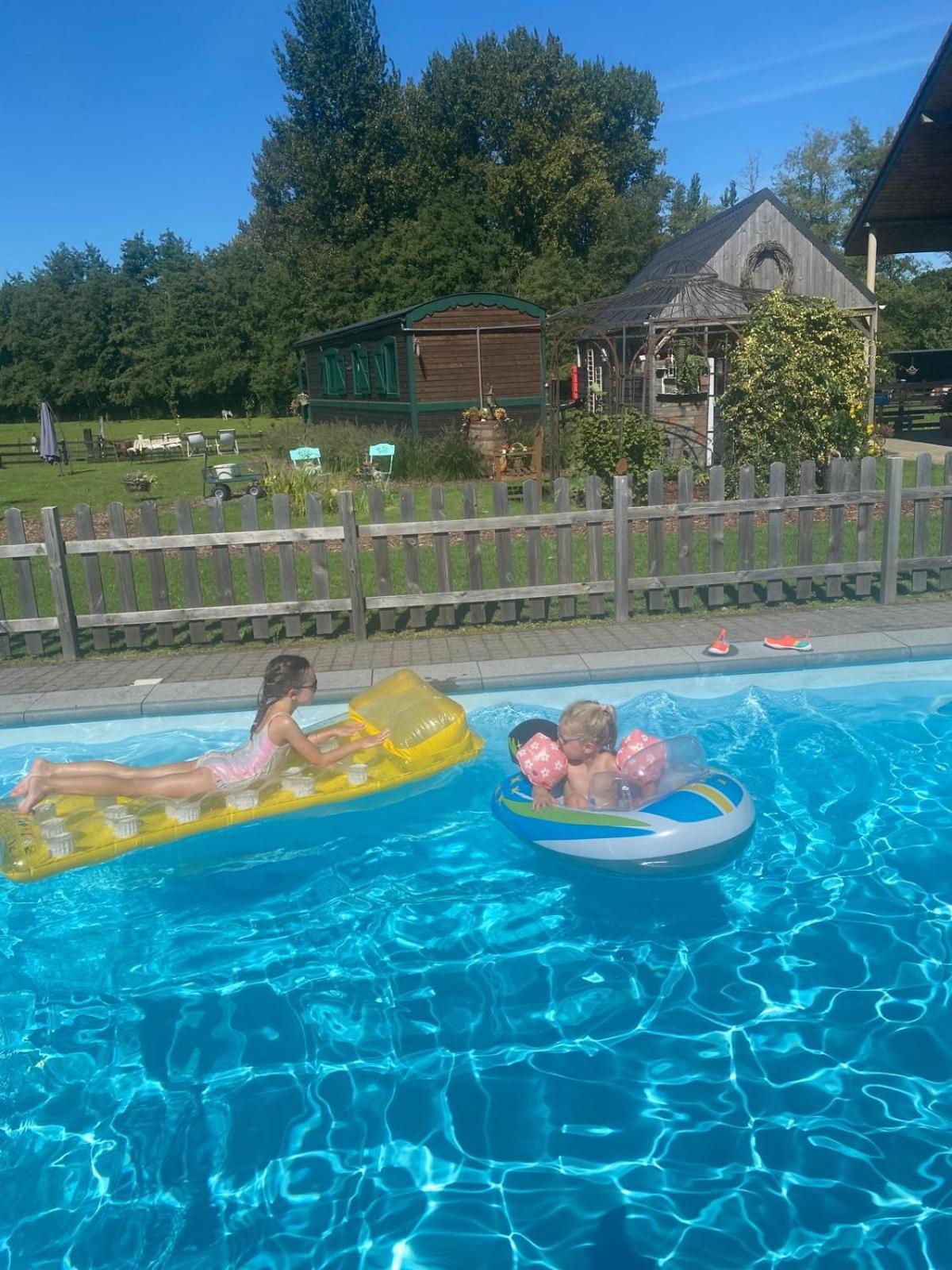Margaux B&B Babbita Stokrooie Esterno foto